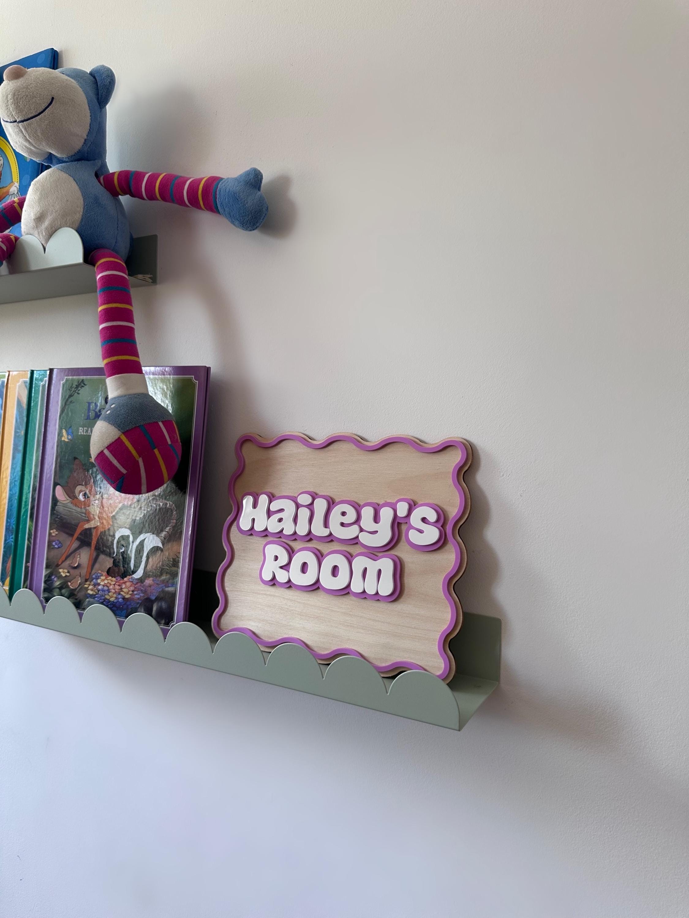 Wooden Wavy Name Sign - Playful Wall hanging kids room decoration