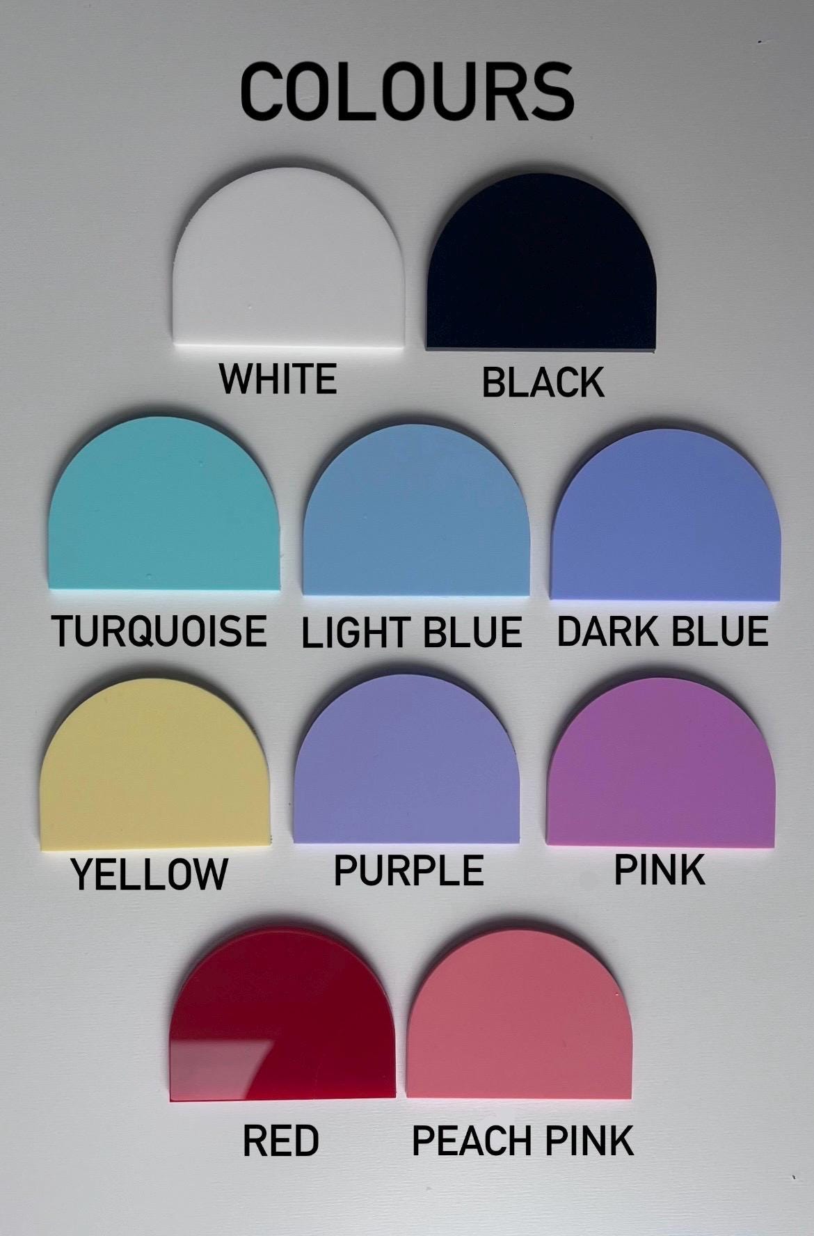 Wooden Wavy Name Sign - Playful Wall hanging kids room decoration