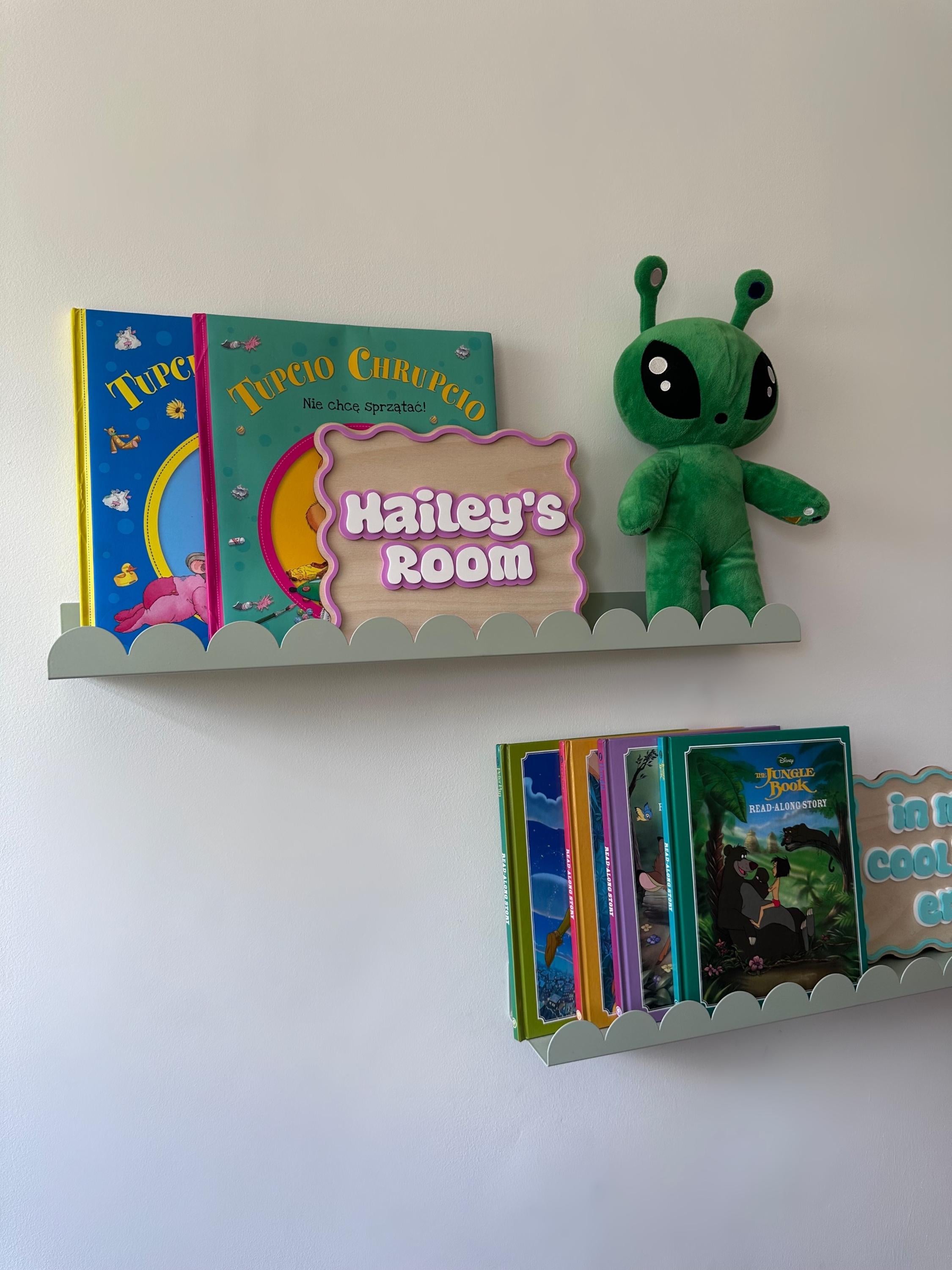 Wooden Wavy Name Sign - Playful Wall hanging kids room decoration